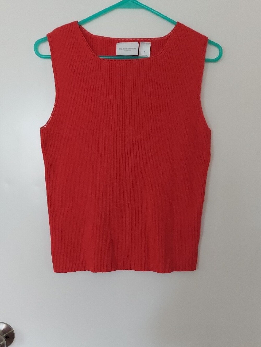 Liz Claiborne Red Ribbed Tank Top